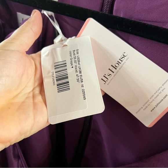 NWT JJ'S HOUSE Grape A-Line Tea-Length Satin Mother of the Bride Gown, 2… - Picture 11 of 14